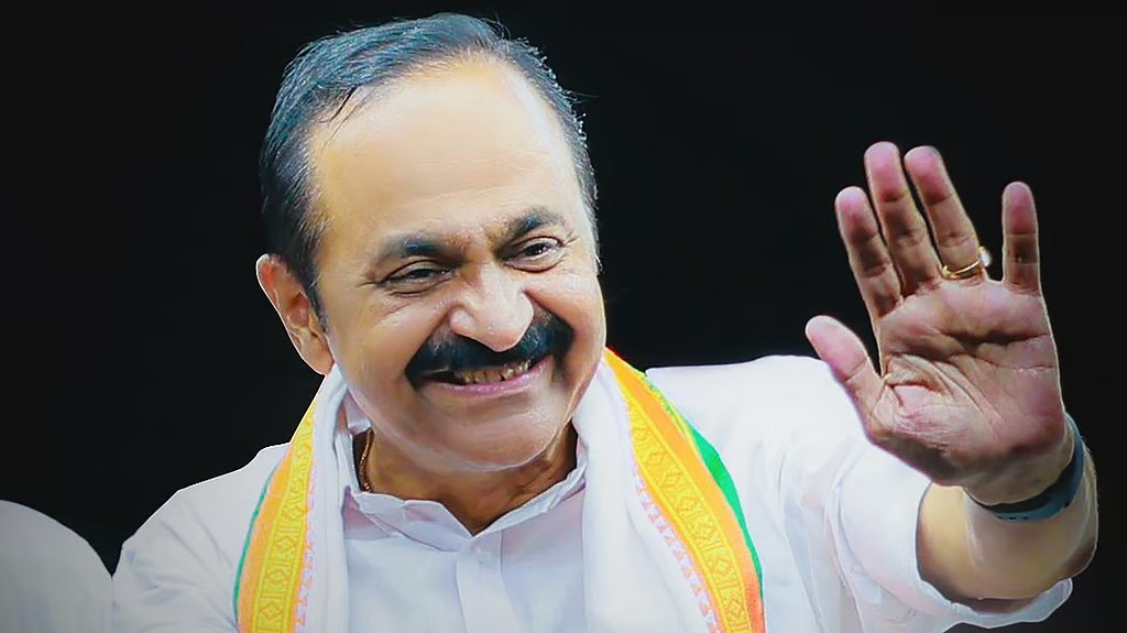 ‘മറ്റാരുണ്ടെന്ന് ചോദിച്ചില്ലേ… ഞങ്ങളുണ്ടെന്ന് അന്നേ പറഞ്ഞതല്ലേ?’, എൽഡിഎഫിനെ ‘കുത്തി’ വിഡി സതീശൻ