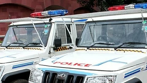 കവര്‍ന്നത് സ്വര്‍ണമല്ല, എന്നിട്ടും വിട്ടില്ല; വിദ്യാര്‍ഥിയുടെ മാല മോഷ്ടിച്ച പ്രതികളെ മഹാരാഷ്ട്രയില്‍ പോയി പൊക്കി പൊലീസ്