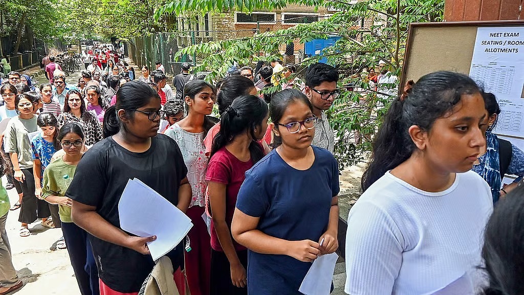 നീറ്റ് പുനഃപരീക്ഷ ജൂണ്‍ 21 ന്