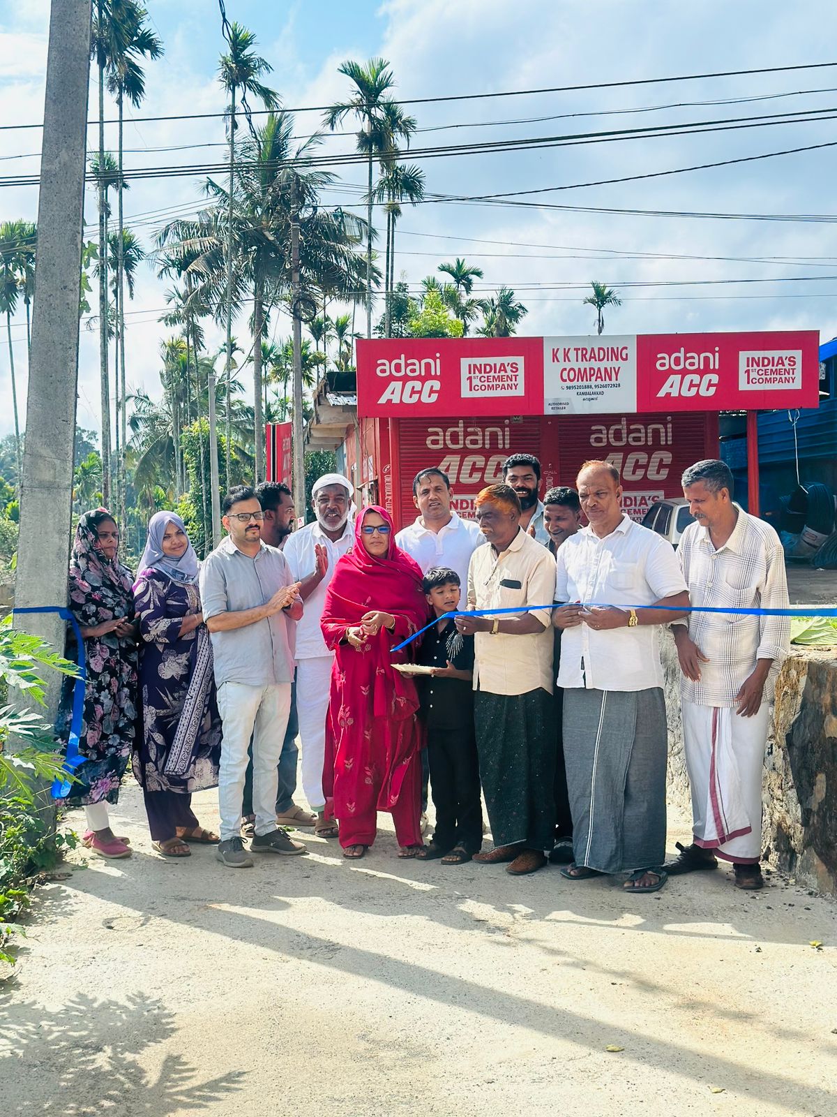 പള്ളിമുക്ക് ഏരിയയിൽ വൈശ്യൻ അബുറോഡ് ഉദ്ഘാടനം ചെയ്തു