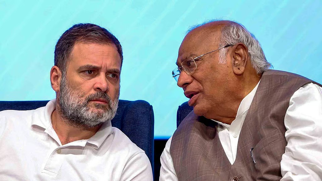 ‘ഹൈക്കമാന്‍ഡിന് തീരുമാനം എടുക്കാനറിയാം, പുറത്തു നിന്നും ഇടപെടല്‍ വേണ്ട’; കടുത്ത അതൃപ്തിയില്‍ രാഹുല്‍ ഗാന്ധി