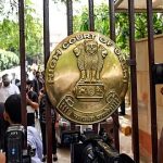 ‘അവളുടെ മുറിവില്‍ ഉപ്പുതേക്കാന്‍ ഭരണകൂടത്തിന് എന്ത് അവകാശം? ‘; പീഡനത്തിനിരയായ പെണ്‍കുട്ടിയെ ശാരീരിക പരിശോധനയ്ക്ക് നിര്‍ബന്ധിക്കാനാകില്ല’