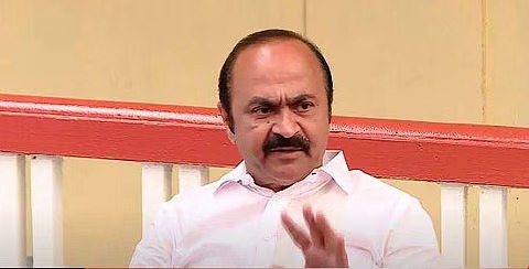 സംസ്ഥാനത്തിന്റെ സാമ്പത്തിക സ്ഥിതി: ധവളപത്രം തയ്യാറാക്കാന്‍ പ്രത്യേക സമിതിയായി, ഡോ. കെ എം ചന്ദ്രശേഖരന്‍ ചെയര്‍മാന്‍