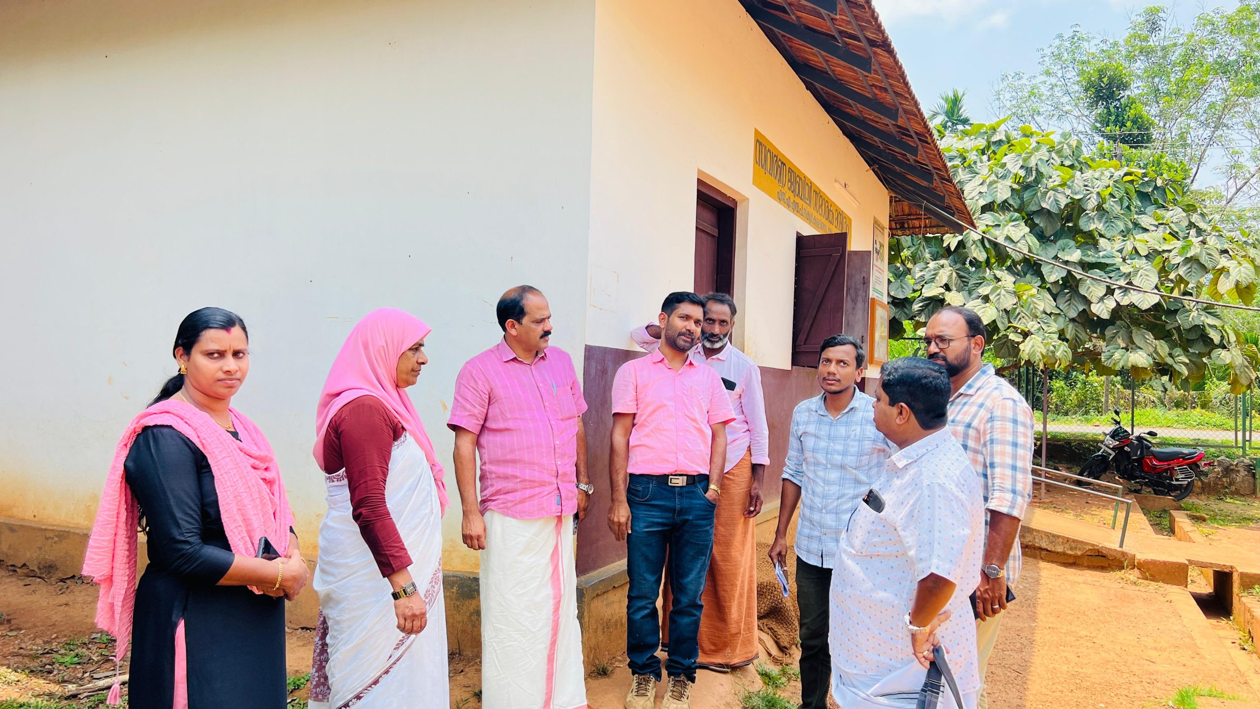 സ്കൂൾ ഫിറ്റ്നസ് പഞ്ചായത്ത് ഉപസമിതി വിസിറ്റിംഗ് നടത്തി .