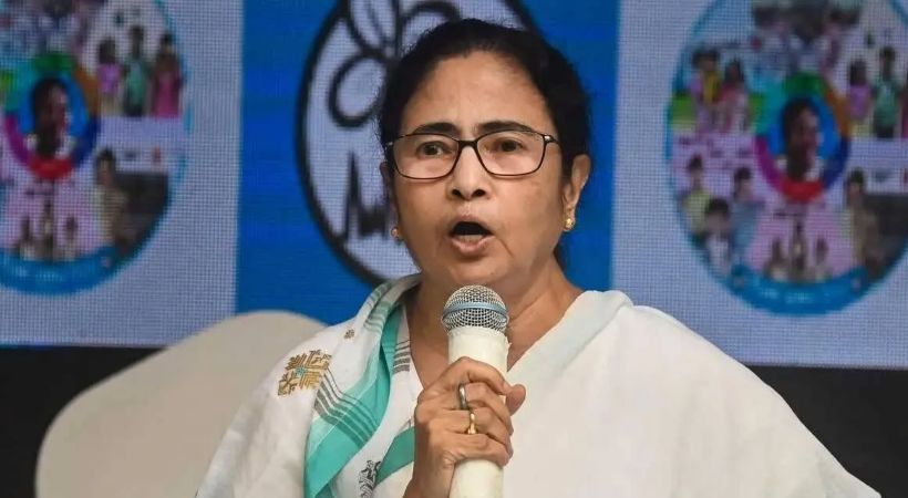 തൃണമൂല്‍ കോണ്‍ഗ്രസില്‍ പൊട്ടിത്തെറി തുടരുന്നു; രണ്ട് രാജ്യസഭാ അംഗങ്ങള്‍ കൂടി എംപി സ്ഥാനം രാജി വച്ചു