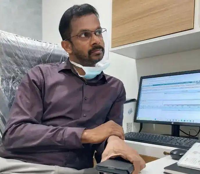 സര്‍ക്കാര്‍ ശമ്പളം 3 ലക്ഷം, സ്വകാര്യ ആശുപത്രിയില്‍ 7 ലക്ഷം! വയനാട് മെഡിക്കല്‍ കോളേജ് ഡോക്ടര്‍ വിജിലൻസ് വലയില്‍