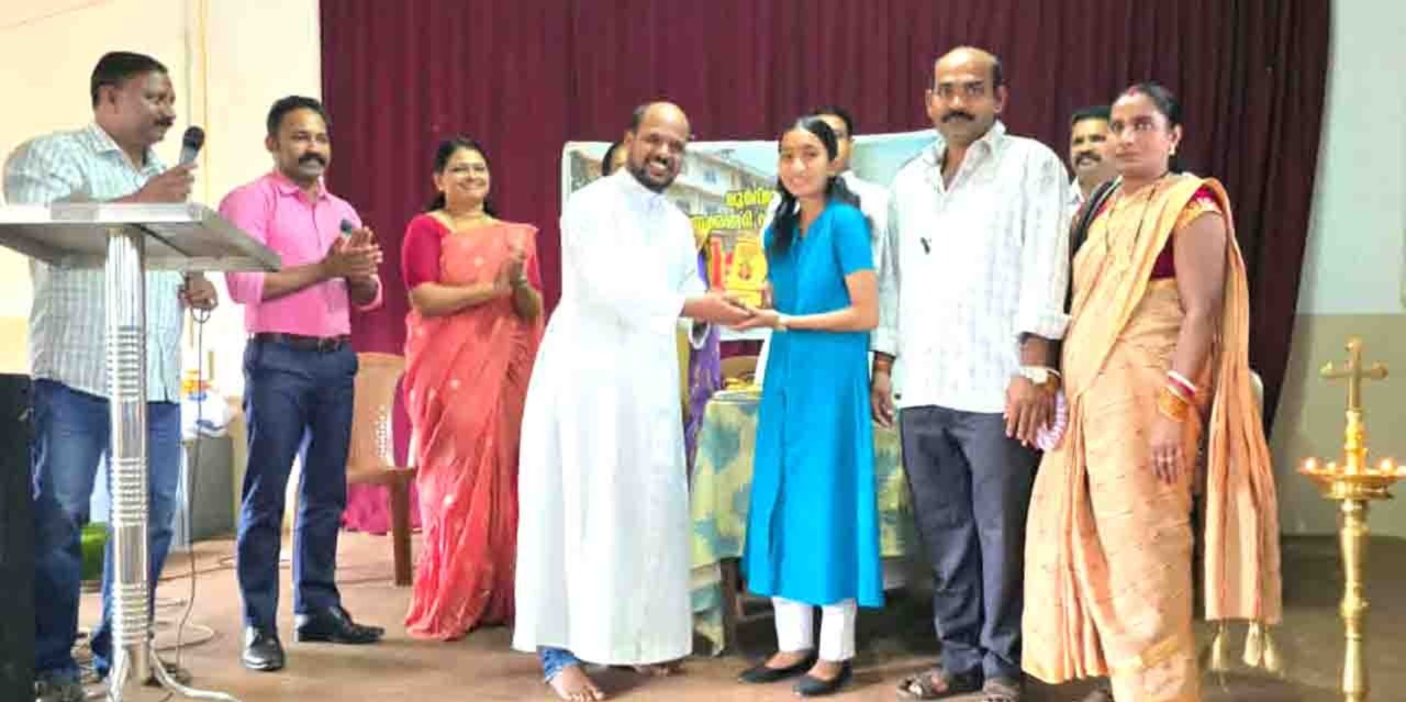 വായനാപക്ഷാചരണ ഉദ്ഘാടനവും വിജയോത്സവവും നടത്തി