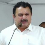 നിപ സമ്പര്‍ക്ക പട്ടികയില്‍ 77 പേര്‍; 58 പേര്‍ ആരോഗ്യ പ്രവര്‍ത്തകര്‍; 14 പേര്‍ ബന്ധുക്കള്‍; കോഴിക്കോട് കണ്‍ട്രോള്‍ റൂം തുറന്നു; ആരോഗ്യ മന്ത്രി കെ മുരളീധരന്‍