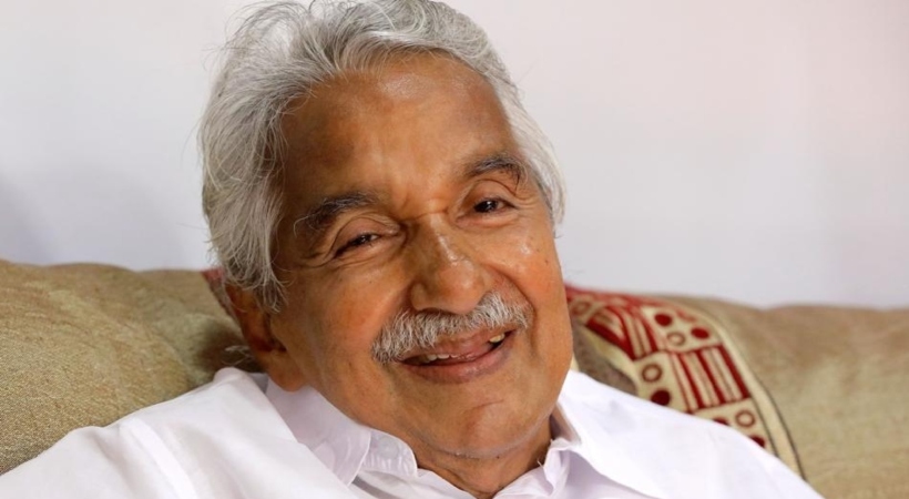 ഓർമയിൽ ജനനായകൻ; ഉമ്മൻ ചാണ്ടി വിടവാങ്ങിയിട്ട് ഇന്ന് മൂന്നു വർഷം