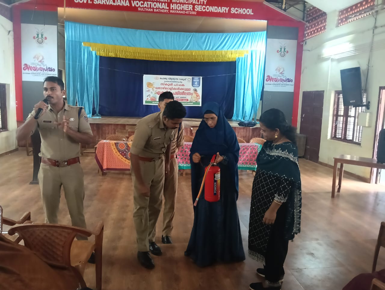 സ്കൂൾ പാചക തൊഴിലാളികൾക്കായി ഏകദിന പരിശീലനം നടത്തി