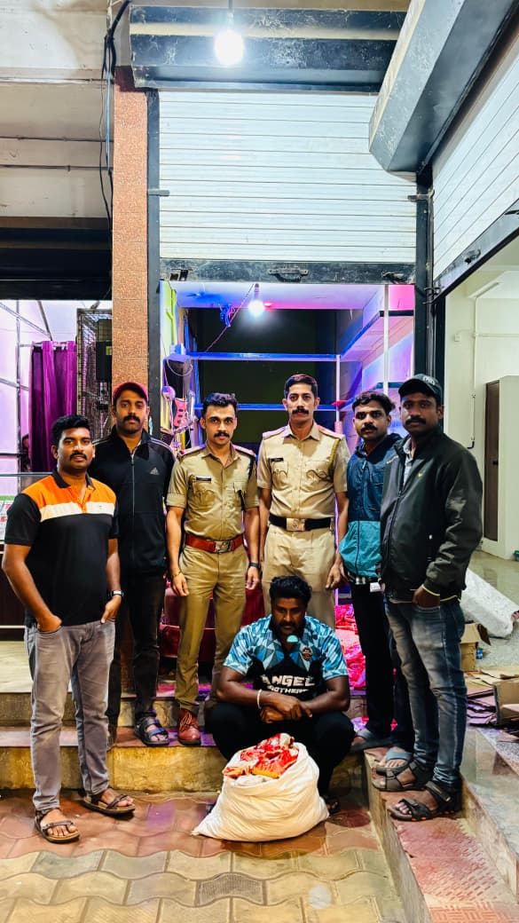 ലോട്ടറി കടയുടെ മറവിൽ ഹാൻസ് വിൽപ്പന…യുവാവിനെ എക്സൈസ് പിടികൂടി