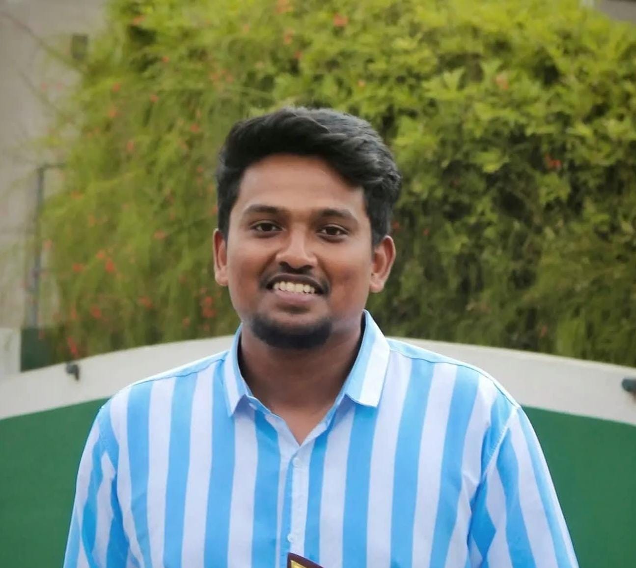 താമരശ്ശേരിയിൽ ബസ്സും, ബൈക്കും കൂട്ടിയിടിച്ച് യുവാവ് മരിച്ചു, സഹയാത്രികൻ്റെ നില ഗുരുതരം