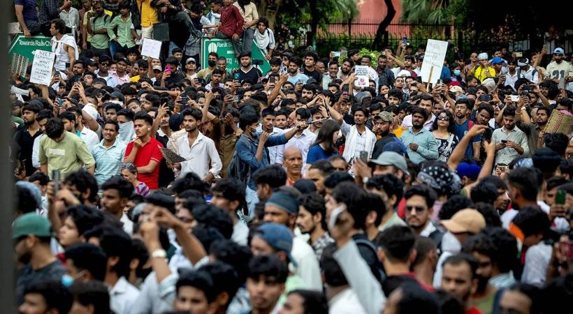 സിജെപി പാര്‍ലമെന്റ് മാര്‍ച്ചിനിടെ പൊലീസ് പെല്ലറ്റ് തോക്കുകള്‍ ഉപയോഗിച്ചു? ഗുരുതര ആരോപണവുമായി വിദ്യാര്‍ഥികള്‍; അന്വേഷണം ആരംഭിച്ച് സിആര്‍പിഎഫ്
