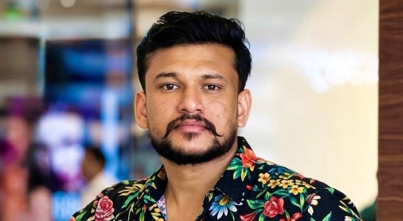 ഒളിസങ്കേതം കണ്ടെത്താനായില്ല; അർജുൻ ആയങ്കിയെ തേടി പൊലീസ്, അന്വേഷണം ഊർജിതം