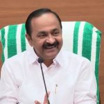 ‘പ്രതിസന്ധികളില്‍ നാം ഒറ്റയ്ക്കല്ലെന്ന തിരിച്ചറിവാണ് ഓരോ ഓണാഘോഷവും’; ഓണാശംസകള്‍ നേര്‍ന്ന് മുഖ്യമന്ത്രി