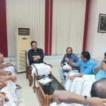 വാകേരി മേഖലയിലെ വന്യമൃഗ ശല്യം: മന്ത്രി ഷിബു ബേബി ജോണിന് നിവേദനം നൽകി
