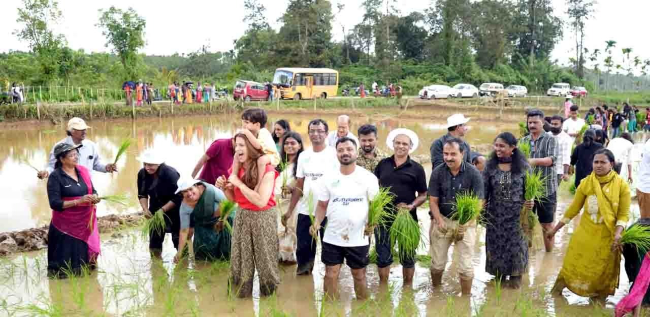 കമ്പളനാട്ടി നാടിന്റെ ഉത്സവമായി