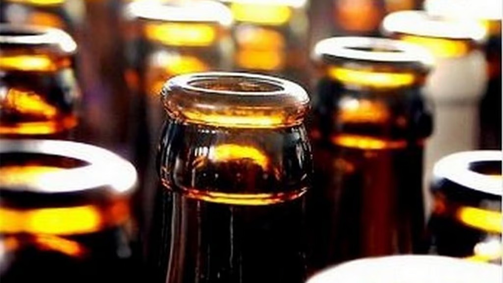 ബാറുടമകളില്‍ നിന്ന് മാസപ്പടി; എക്സൈസ് ഡെപ്യൂട്ടി കമ്മിഷണര്‍ക്ക് എതിരെ നടപടിക്ക് ശുപാര്‍ശ