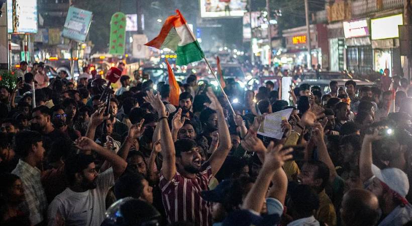 ജാർഖണ്ഡിൽ വിദ്യാർത്ഥി പ്രതിഷേധം കനക്കുന്നു: ഹേമന്ത് സോറന്റെയും രാഹുൽ ഗാന്ധിയുടെയും കോലം കത്തിക്കും
