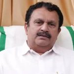 108 ആംബുലൻസ് ജീവനക്കാരുടെ സമരം അനുവദിക്കാനാകില്ല; രോഗികളുടെ ജീവൻകൊണ്ട് പന്താടാൻ സമ്മതിക്കില്ലെന്ന് മന്ത്രി കെ മുരളീധരൻ