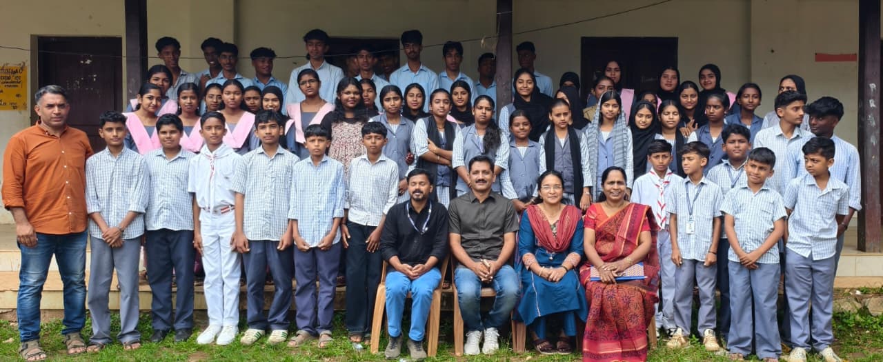 വിദ്യാലയങ്ങളിൽ ജാഗ്രതാ മതിൽ; പനമരം ഗവ. ഹയർ സെക്കൻഡറി സ്കൂളിൽ ലഹരി വിരുദ്ധ സഭ നിലവിൽ വന്നു