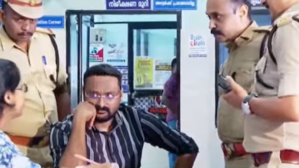 ‘മദ്യത്തിന്റെ ഉറവിടം കണ്ടെത്തണം’; ആന്റോ അഗസ്റ്റിന്‍ എക്‌സൈസ് കസ്റ്റഡിയില്‍, നാളെ ഉച്ചവരെ ചോദ്യം ചെയ്യും