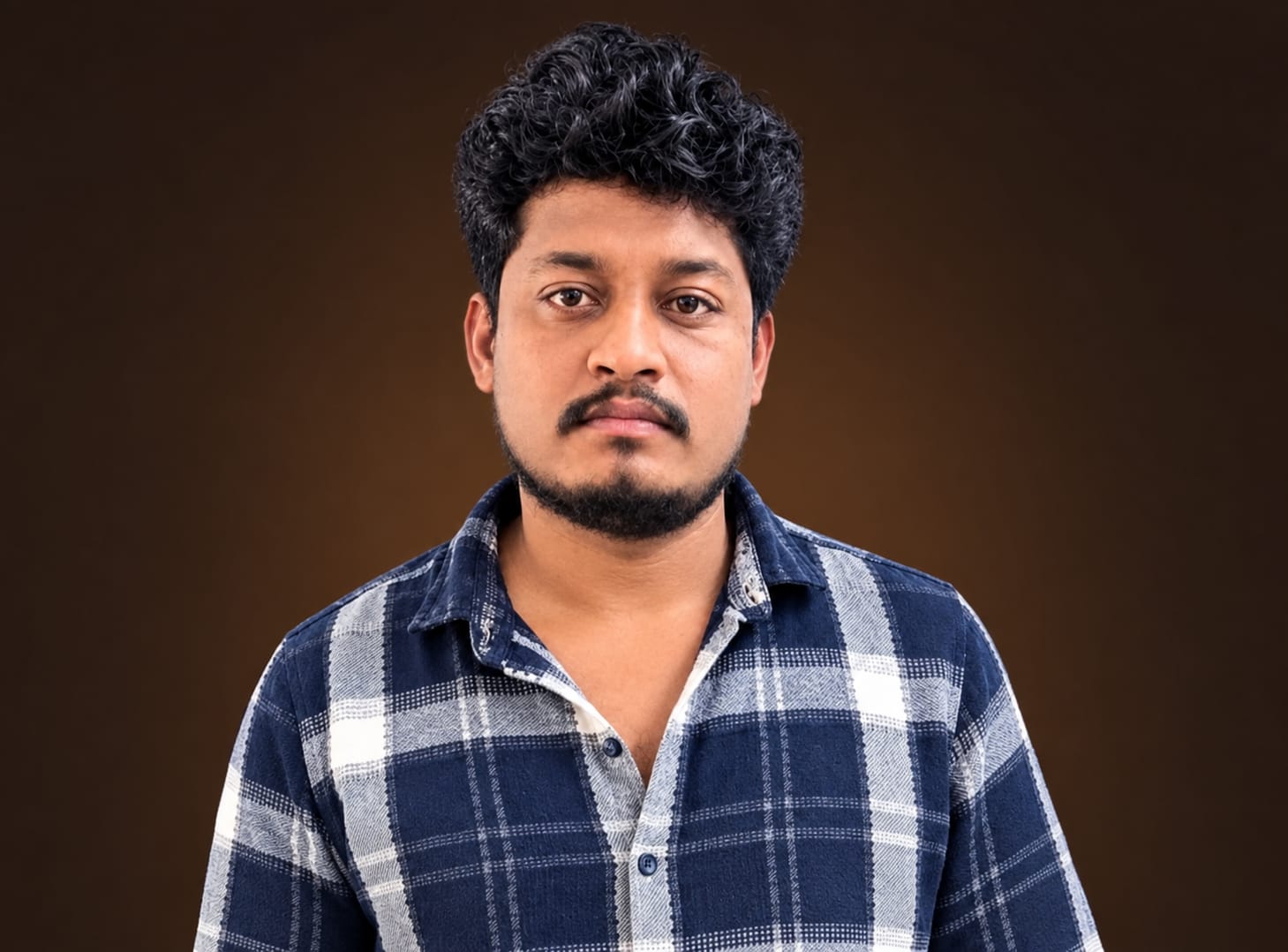 ഔദ്യോഗിക കൃത്യനിർവഹണം തടസ്സപ്പെടുത്തുകയും വനിതാ എസ്.ഐ ഉൾപ്പെടെയുള്ള പോലീസ് ഉദ്യോഗസ്ഥരെ ക്രൂരമായി മർദ്ദിക്കുകയും ചെയ്ത സംഭവത്തിൽ യുവാവിനെ കേണിച്ചിറ പോലീസ് അറസ്റ്റ് ചെയ്തു
