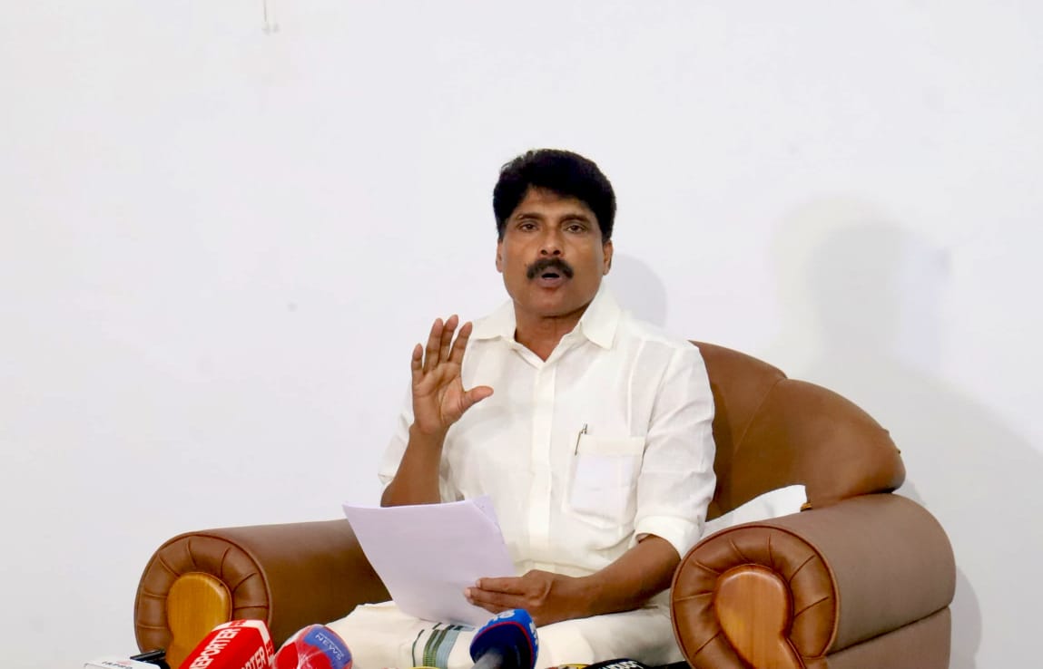 ഇ.എസ്.എ വിജ്ഞാപനം: ജനവാസ- കാർഷിക മേഖലകളെ പൂർണമായി ഒഴിവാക്കാൻ നടപടി; കേന്ദ്രത്തിന് സമഗ്ര മറുപടി നൽകും – കൃഷി മന്ത്രി ടി സിദ്ദിഖ്