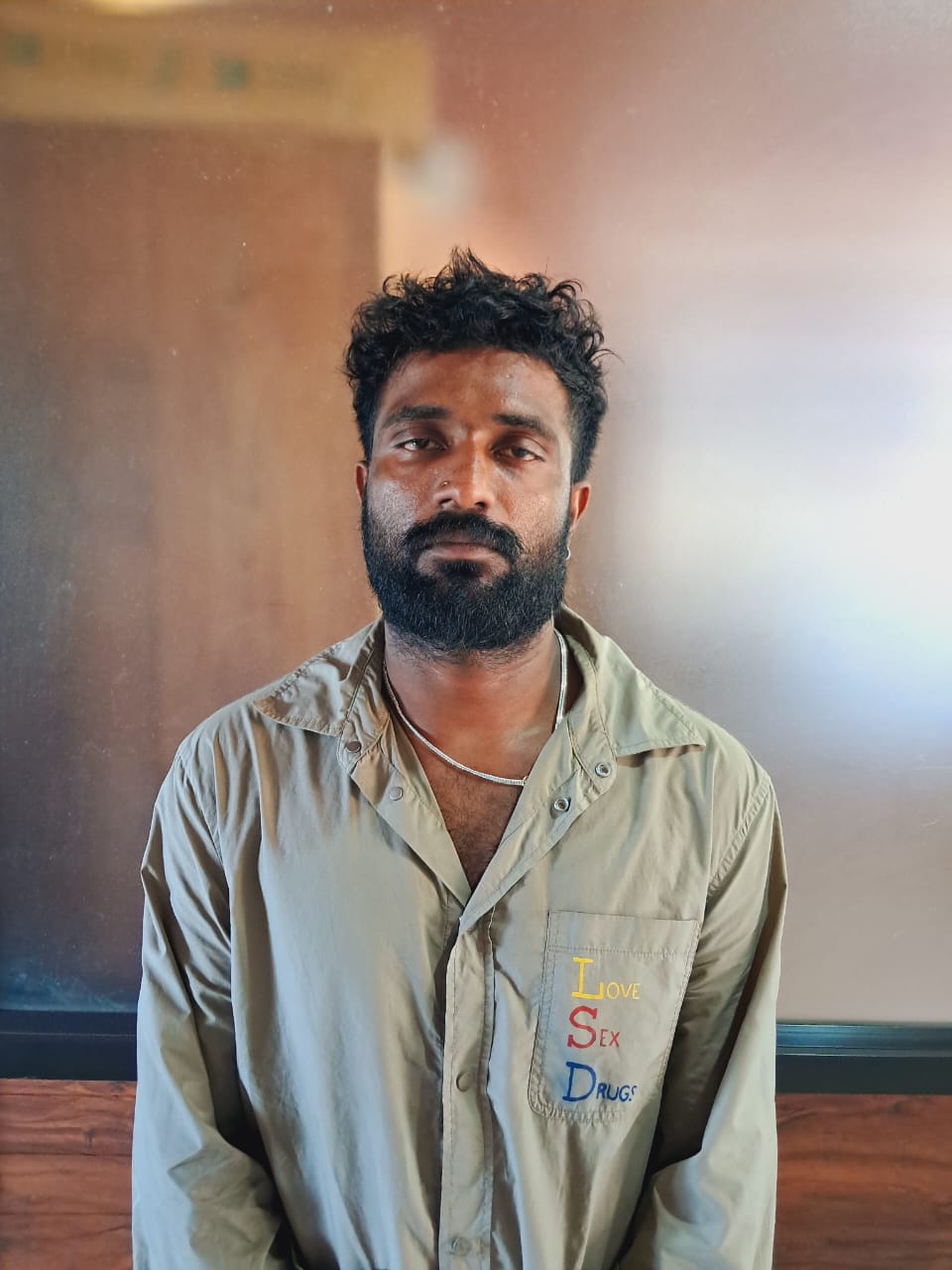 ലക്കിടിയിൽ അതിമാരക മയക്കുമരുന്നുമായി ഒരാൾ പിടിയിൽ