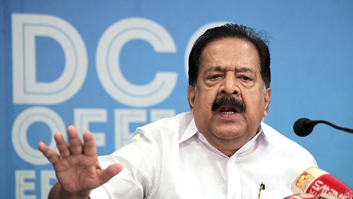 നെടുമ്പാശ്ശേരി അപകടം: പ്രതിക്ക് പരമാവധി ശിക്ഷ ഉറപ്പാക്കും, രക്ഷപ്പെടാൻ അനുവദിക്കില്ലെന്ന് ചെന്നിത്തല