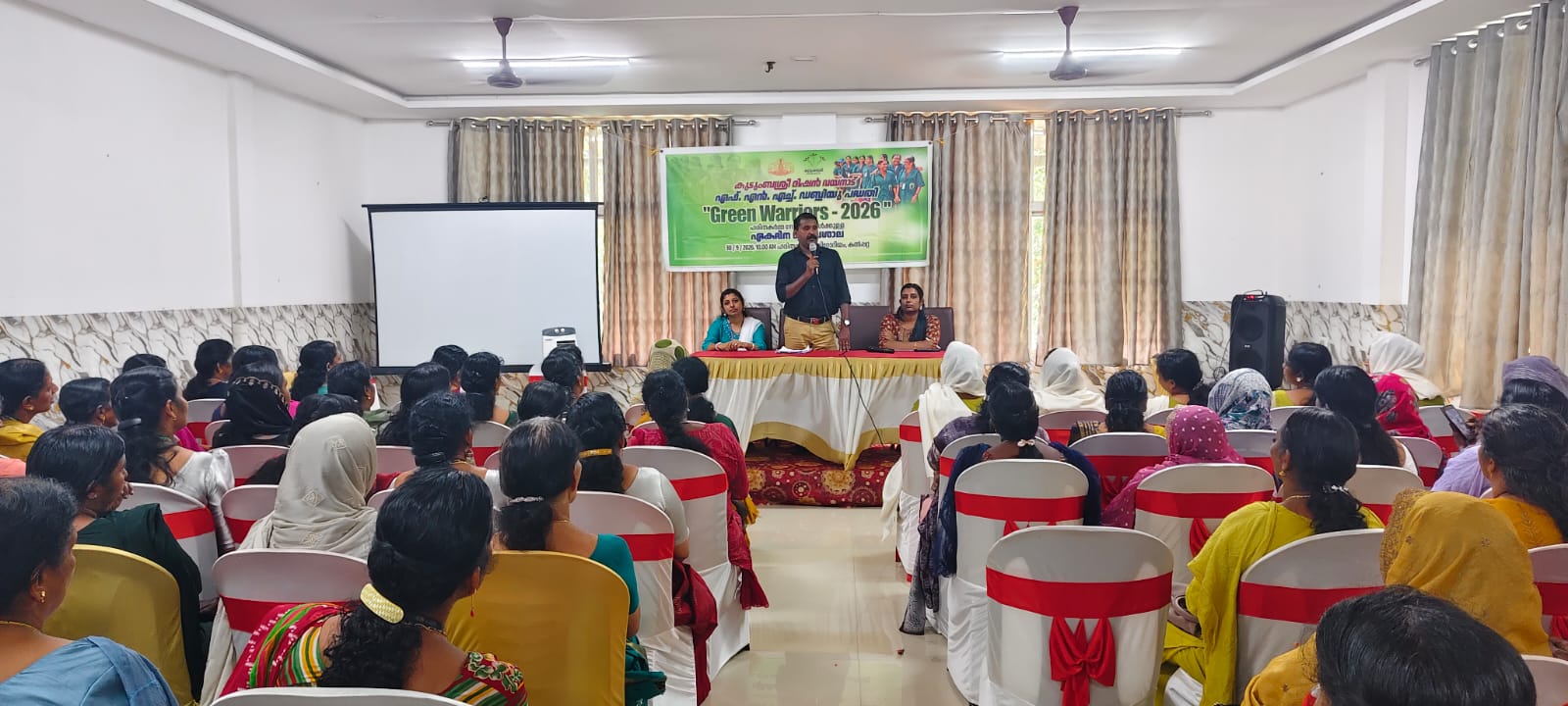 ഹരിതകർമ സേനാംഗങ്ങൾക്കായി ശില്പശാല നടത്തി