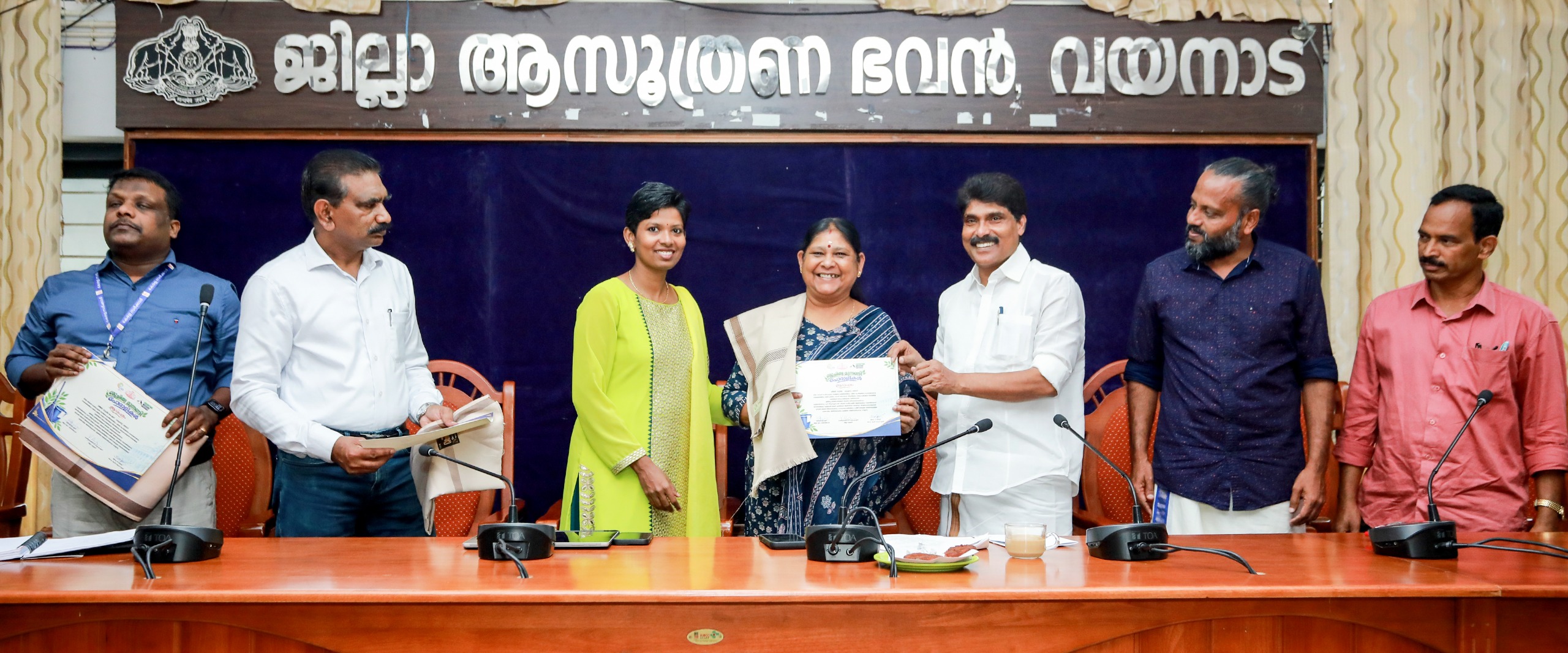 രാജ്യത്തെ ആദ്യ സമ്പൂര്‍ണ്ണ ഇ-മാലിന്യമുക്ത മാതൃക ജില്ലയായി വയനാടിനെ മാറ്റും:മന്ത്രി ടി സിദ്ദീഖ്