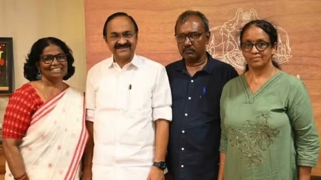 മുത്തങ്ങ സമരത്തിനിടെ പൊലീസ് മര്‍ദ്ദനമേറ്റ കെ കെ സുരേന്ദ്രന് ഒടുവില്‍ നീതി; 12.5 ലക്ഷം രൂപ നല്‍കാന്‍ സര്‍ക്കാര്‍ ഉത്തരവ്