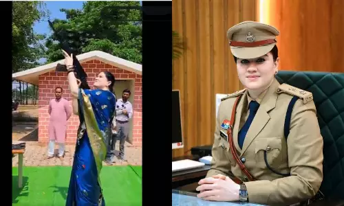 വിജയദശമി ആഘോഷത്തിനിടെ എ.കെ-47 ഉപയോഗിച്ച് വെടിയുതിർത്ത് വനിതാ ഐപിഎസ് ഉദ്യോഗസ്ഥ